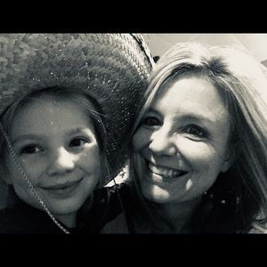 Meet your Posher, Chrystal